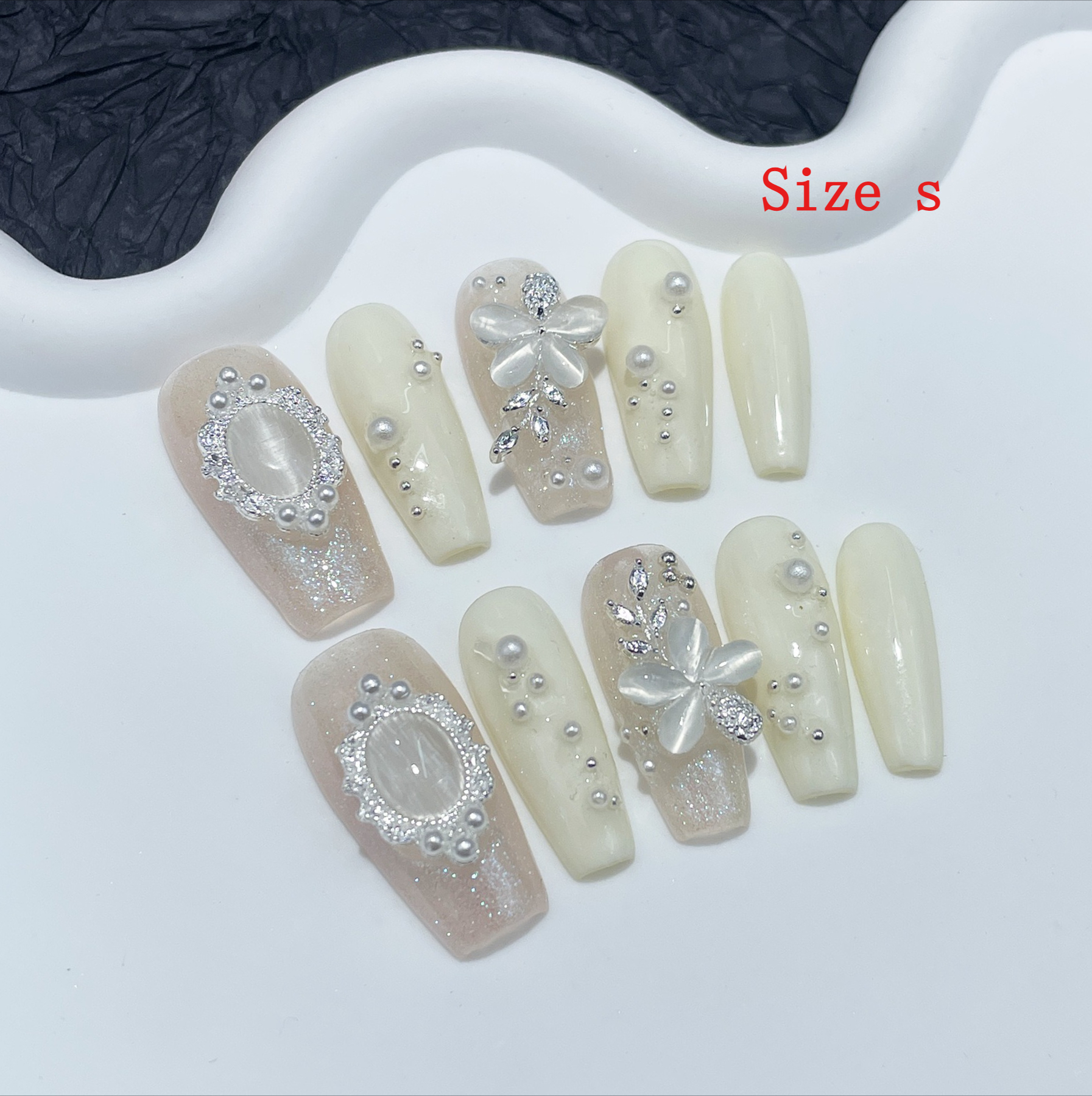Nail Art Glitter - Size S 10pcs Cat Eye Fake