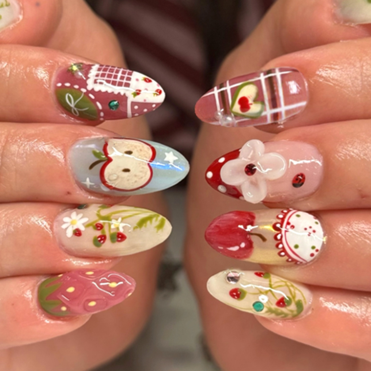 24pcs Flower Long Almond Press - Nail Art Aesthetic recension och pris