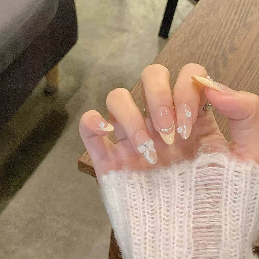 10Pcs Wearable Reuse Finished  - Nail Art Aesthetic recension och pris